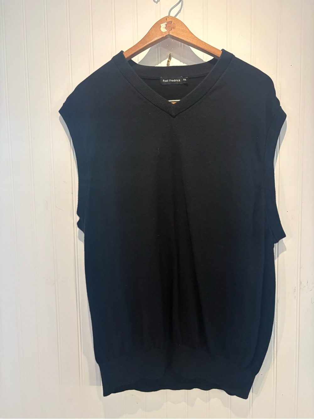 Paul Fredrick Dark Navy V-Neck Sleeveless Knit Top